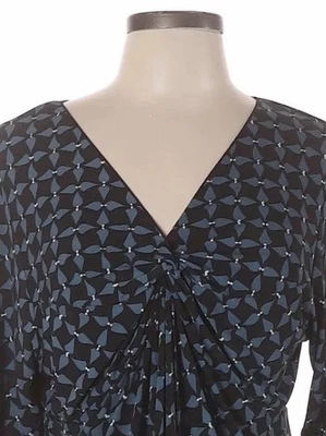 Top túnica para mujer Travel Smith azul geométrico manga larga cuello en V talla grande Foto 1 de 4