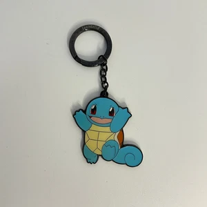 Funko Loungefly Pokemon Squirtle Llavero GameStop Exclusivo Metal - Imagen 1 de 5