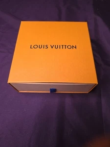 Louis Vuitton echt leere Geschenkbox 6,75x6,75x3 Geldbörse Portemonnaie Schublade Stil Ora - Bild 1 von 5