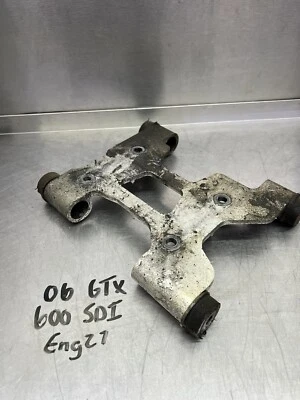 06 07 SKIDOO SKI DOO Gtx Summit MXZ 600 SDI MOTOR MONTAJE PLACA SOPORTE Foto 1 de 4