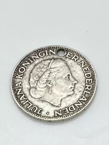 Netherlands 2 1/2 Golden 1959 with hole in the top old silver coin luxury design - Picture 1 of 7