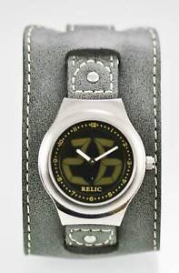 Relic Watch Mens Big Tic Stainless Silver Gray Leather Water Resistant Quartz