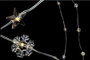 100 LED STAR SNOWFLAKE fairy Christmas xmas party lights 2x 50 sets +FREE batts - Picture 1 of 2
