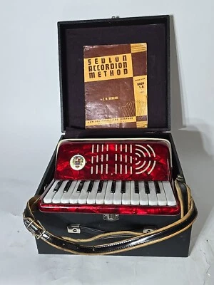 Noble UTOM Brilliant Red Pearl Accordion 27573 Made in Italy w/ Hard Case Book  - Image 1 of 4