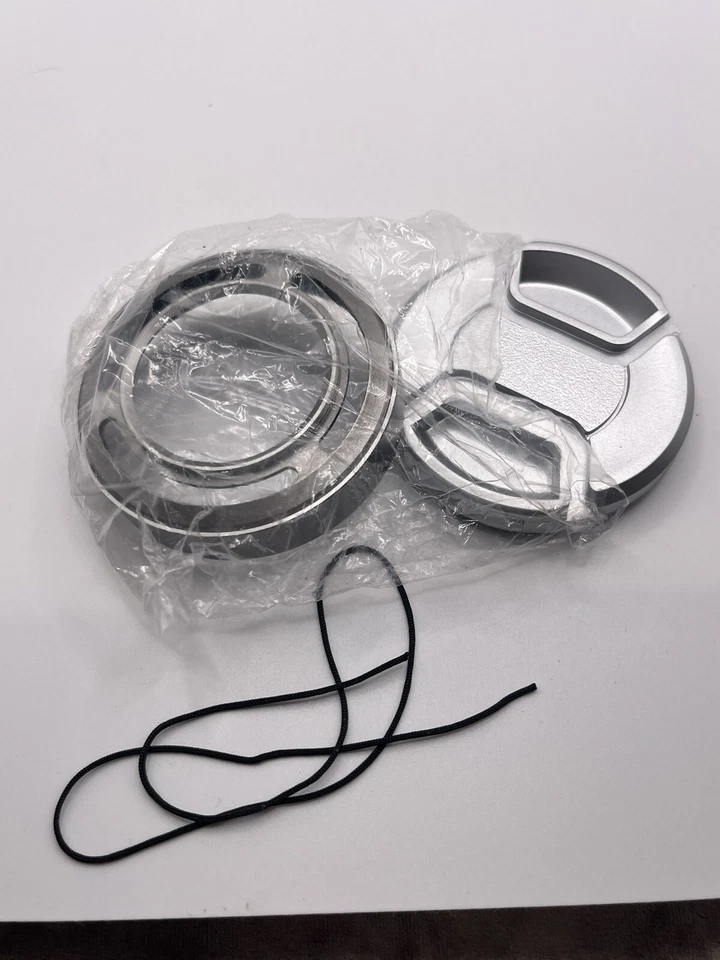 58mm Snap Cap LC-58  | Vtg | Genuine Generic/ FOR FUJIFILM X10 & X20  -SILVER - Image 1 of 4