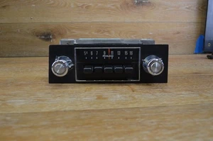OEM 1970 1971 1972 1973 1974 1975 FORD Philco Radio PARTS OR REPAIR - Foto 1 di 6