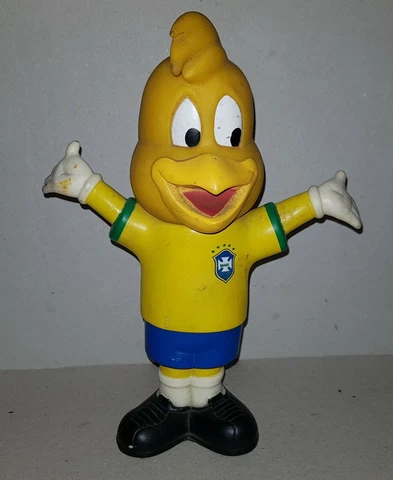 CANARINHO soccer football BRAZIL MASCOT squeeze doll 2018 rare FIFA World Cup Cover