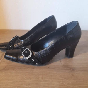 Designer Damenschuhe Pumps mit Dekoschnalle schwarz Gr.37 - Bild 1 von 4