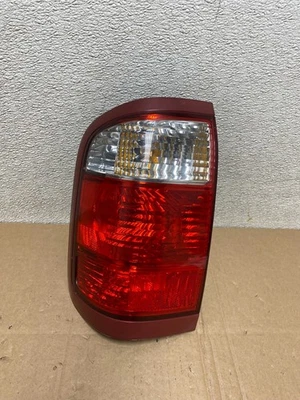 Luz trasera izquierda conductor Infiniti Qx4 2001 a 2003 OEM T8155 DW Foto 1 de 4