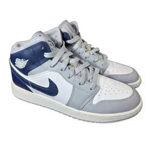 Nike Air Jordan RETRO 1 MID Youth 4Y Sneakers Shoes Blue Gray DQ8423-104 School - Picture 1 of 10
