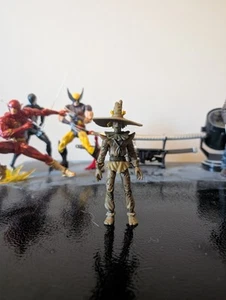 DC Universe Infinite Herpes The Scarecrow Figure 3.75 Inches - Picture 1 of 1