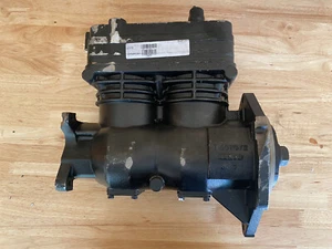 Bendix K068950 BA.922 Truck SAE Universal Flange Air Compressor - Picture 1 of 10