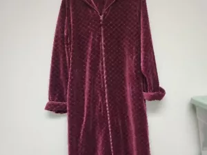 Talbots long Robe Burgundy Sz PS Full Zipper Long Sleeve VeryCozy - Picture 1 of 8