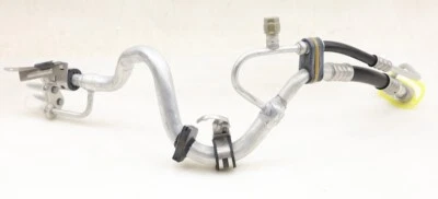 Manguera de salida de evaporador GM 22885824 Cadillac CT6 2016-2020 NUEVA OEM GM Foto 1 de 4