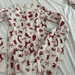 Hanna Andersson white Christmas pajamas Size 140 (US 10) Long (have Little Stand - Picture 1 of 2