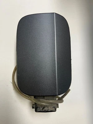 2018 Volkswagen Passat Fuel Filler Door 559440 - Image 1 of 4