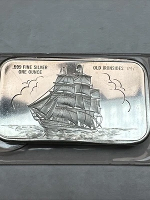Barra de plata fina vintage Old Ironsides 1797 1 oz Troy .999 Foto 1 de 4
