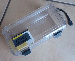 New Vintage OTTERBOX 3500 Series Compact Drybox - (Clear) B5 - Picture 1 of 5