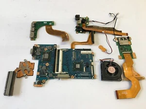 Toshiba Portege R830 R835 Motherboard P000555310 FAL3SY3 Intel i5-2450M (086) - Picture 1 of 4
