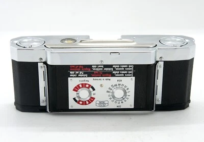 CÁMARA FOTOGRÁFICA ZEISS IKON CONTAREX 35mm SLR CROMADA TRASERA Foto 1 de 4