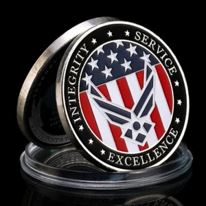 Honor Your Service: US Air Force Souvenir Challenge Coin - Integrity, Excellence - Bild 1 von 1
