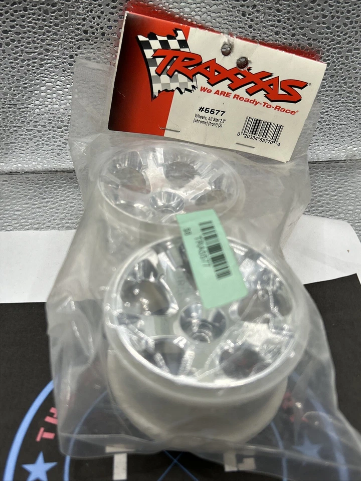Traxxas. Wheels All Star 2.8". Chrome. Front  New Old Stock. 5577 - Image 1 of 1