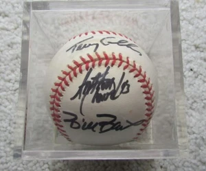 TERRY COLLINS MANAGER LA ANGELS SIGNED BASEBALL 1998 + 2 OTHER SIGNATURES 1998 - Picture 1 of 3
