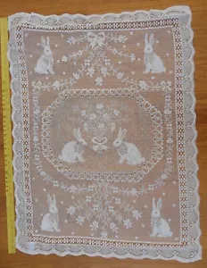 Kleine Osterhase Spitze Tischdecke Auflage 36" x 28" - Bild 1 von 3