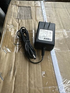 Auvio Adattatore AC DYS40-120250W-1 Cat. n.: 4000437 - Foto 1 di 3