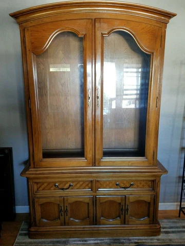 Thomasville- Two Piece Vintage China Cabinet (1960's)- Elegant and Well Made Cover