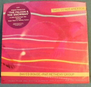 DAVID BOWIE & PAT METHENY GROUP---THIS IS NOT AMERICA (1984) - Imagen 1 de 4