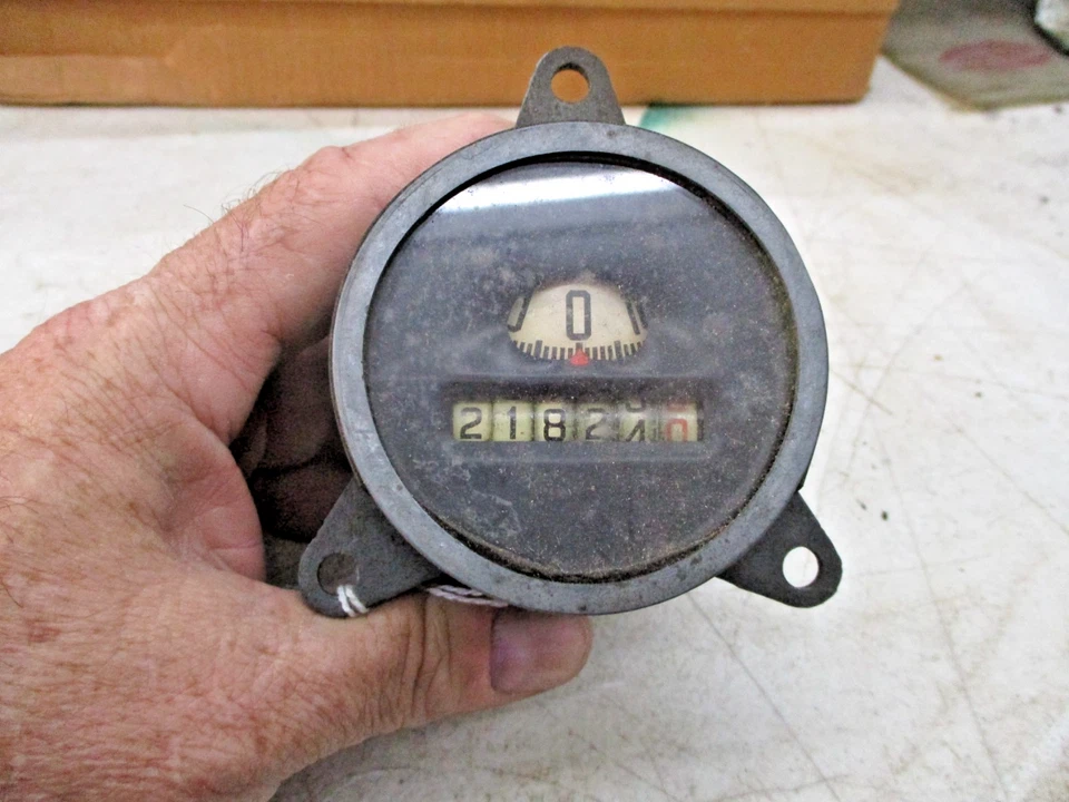 1932 Plymouth PB North East Speedometer Convertible & Sedan - Image 1 of 4