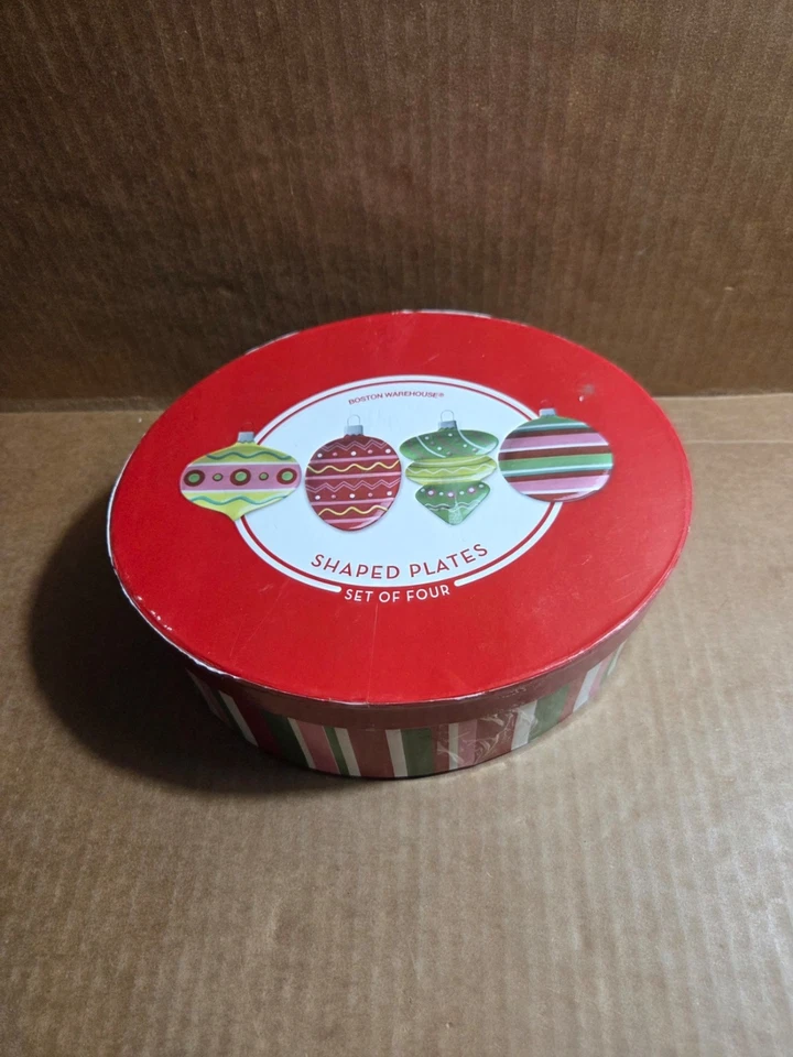 Platos NAVIDAD "Ornamento en Forma" Cerámica Por Boston Warehouse (Juego de 4) Foto 1 de 4