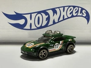 Hot Wheels Porsche 911 Rallye (Custom) Real Riders - Picture 1 of 3