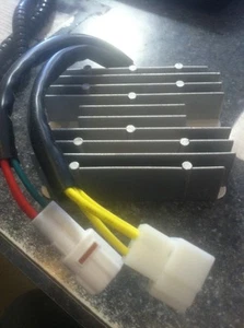 Suzuki Tmr 100 Voltage Regulator - Picture 1 of 2