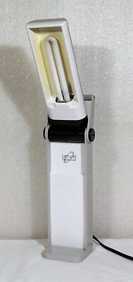 Abajur de mesa Ott-Lite Truecolor - Modelo OTL13TCG - Arte, artesanato, luz de fotografia - Imagem 1 de 4