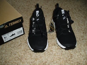 Nuove scarpe sneakers outdoor Adidas Terrex donna 6,5 velocità GTX nere nuove con scatola! 0€ S/H! - Foto 1 di 10