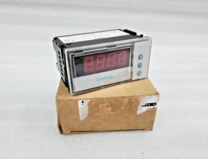 SIEMENS BAU200 DIGITAL PANEL INDICATOR FAST SHIP BY DHL/FEDEX - Picture 1 of 10