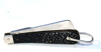 Camillus Coast Guard sailor's knife with can opener - Image 1 of 4