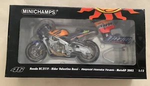 MINICHAMPS 1:12 HONDA RC211V - REPSOL HONDA VALENTINO ROSSI - MOTOGP 2002 027146 - Imagen 1 de 21