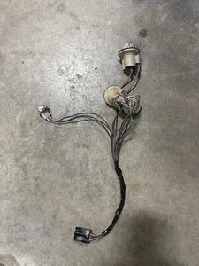 1977 1978 1979 CADILLAC SEVILLE FRONT MARKER SIGNAL LIGHT HARNESS OEM USED - Picture 1 of 4