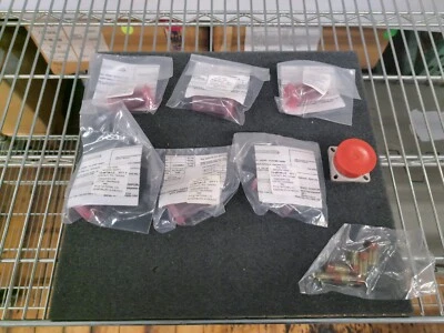 New, Amphenol, CTVPS00RF-23-6P, Circular MIL Spec Connector CTV 6C 6#8(TWINAX) P - Image 1 of 4