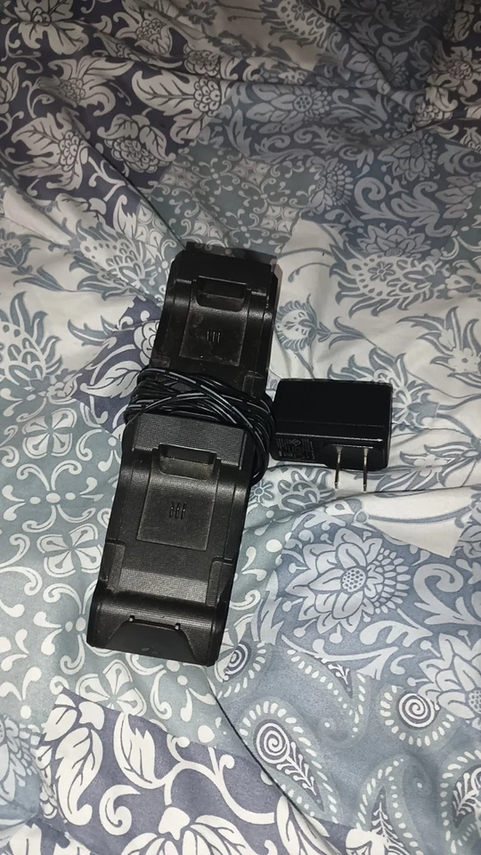 Base de carga de doble controlador Xbox One - Batería recargable y estación - Foto 1 de 1