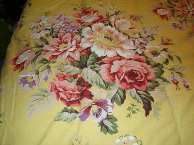 RALPH LAUREN SOPHIE BROOKE CABBAGE ROSES TWIN QUILTED  COMFORTER REVERSIBLE XNLT - Image 1 of 4
