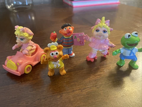 Muppet Babies Vintage 1986 PVC Mini Figures 2.5" Kermit, Miss Piggy, Fozzy Bert Cover