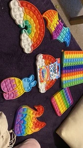 Rainbow poppet sensory toy Bundle - Picture 1 of 1