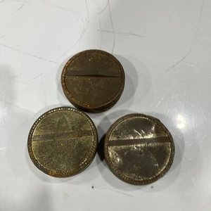 Three Vintage  Round Tin's 3 3/16" wide about 1 '' tall - Picture 1 of 3