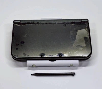 Nintendo New 3DS LL XL Metallic Black Rare Game Console Japanese Ver. - Image 1 of 4