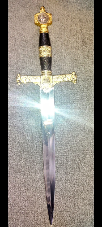 Espada masónica de 21 pulgadas negra y dorada del rey Salomón Foto 1 de 1