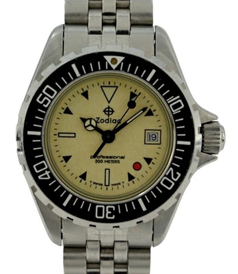 Reloj de buceo Zodiac 28 mm profesional esfera luminosa punto rojo - ¡108.21.07! Foto 1 de 4